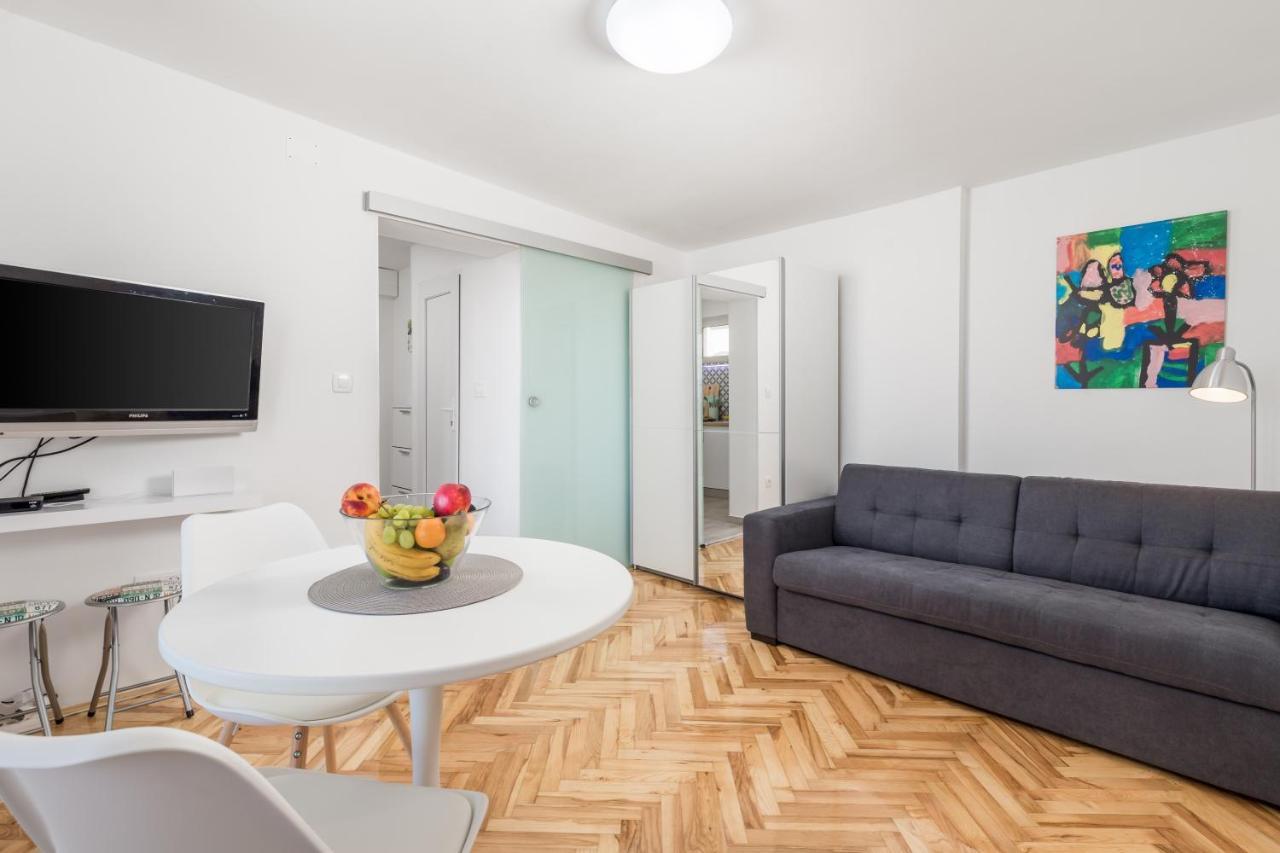 Studio Apartman Rozi Opatija Buitenkant foto